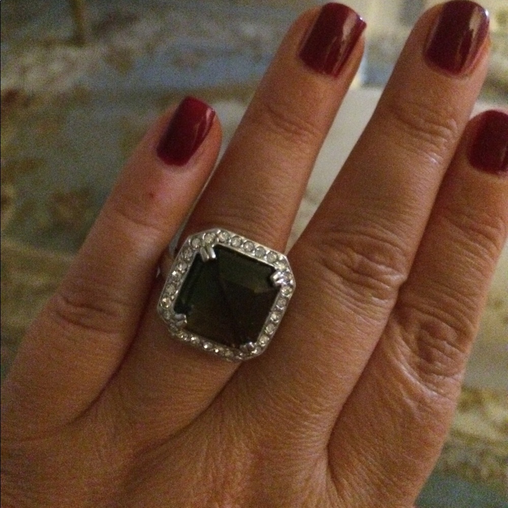 Pretty ring